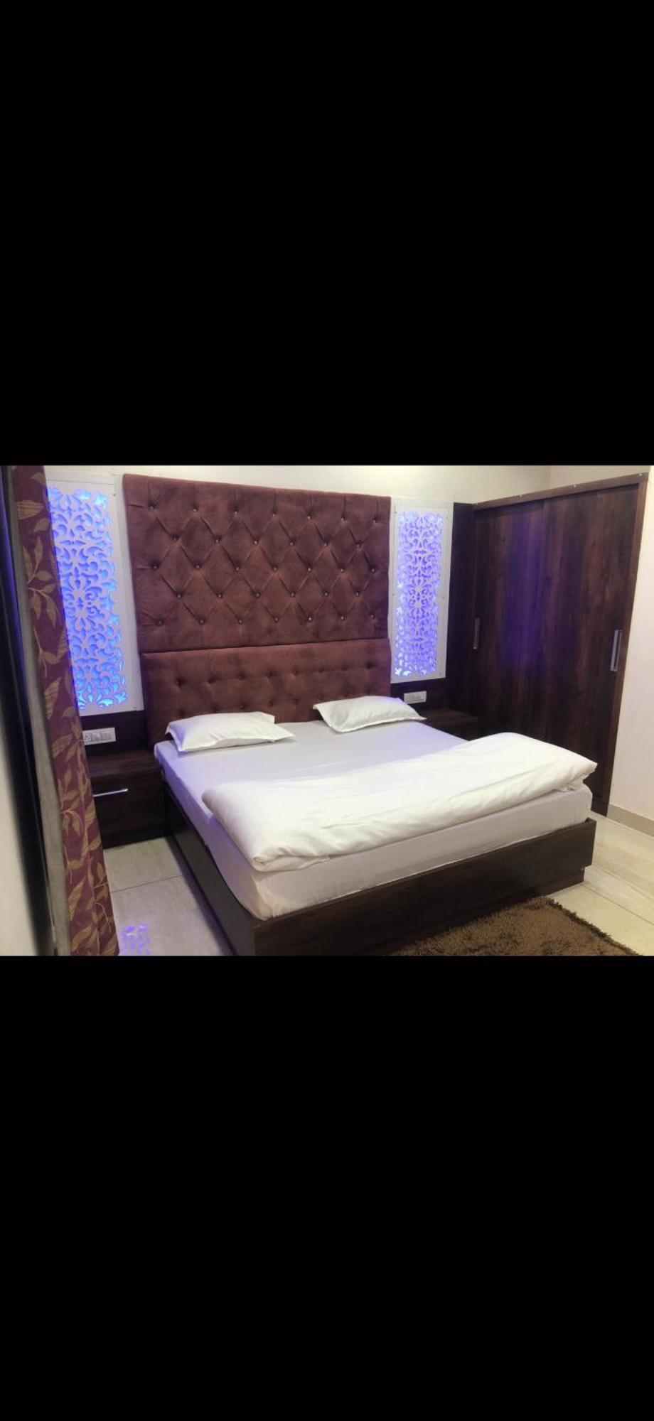 F L O R Hotel Солан Екстериор снимка